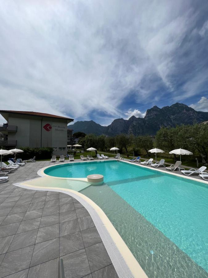 Hotel Piccolo Mondo Torbole Sul Garda Exterior photo